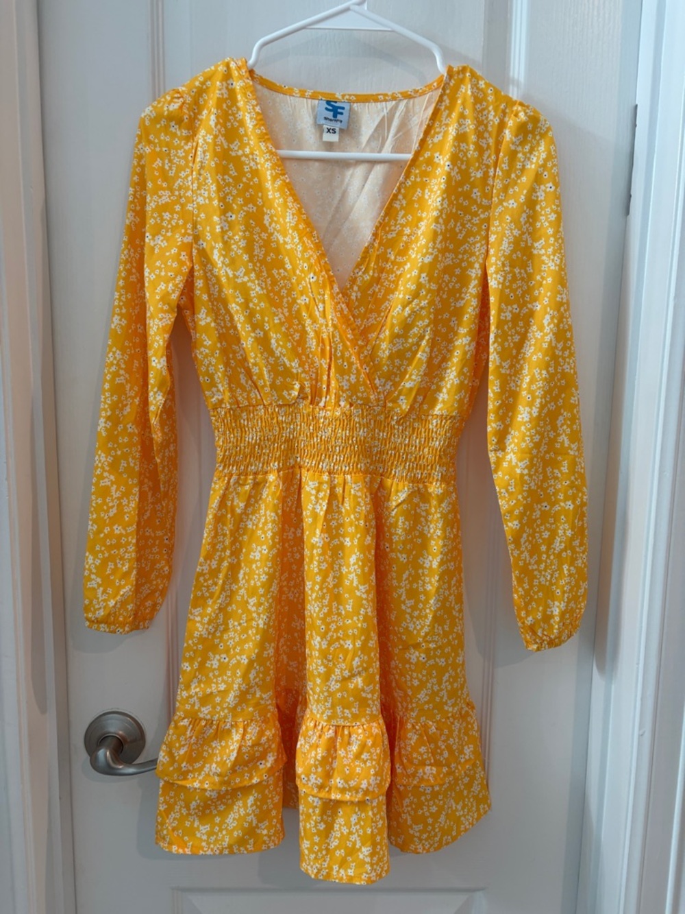 Shortfit Yellow Floral V-Neck Midi Dress